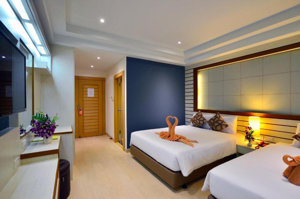 Deluxe Double or Twin Room